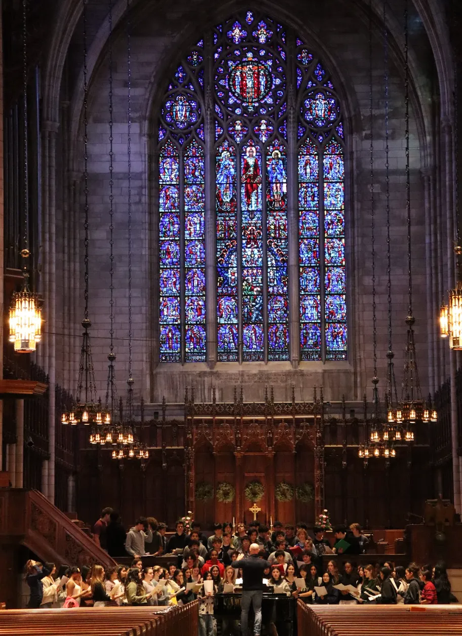 Photo: Katherine Chen
PHS Choir rehearses “Os Justi” by Anton Bruckner.
